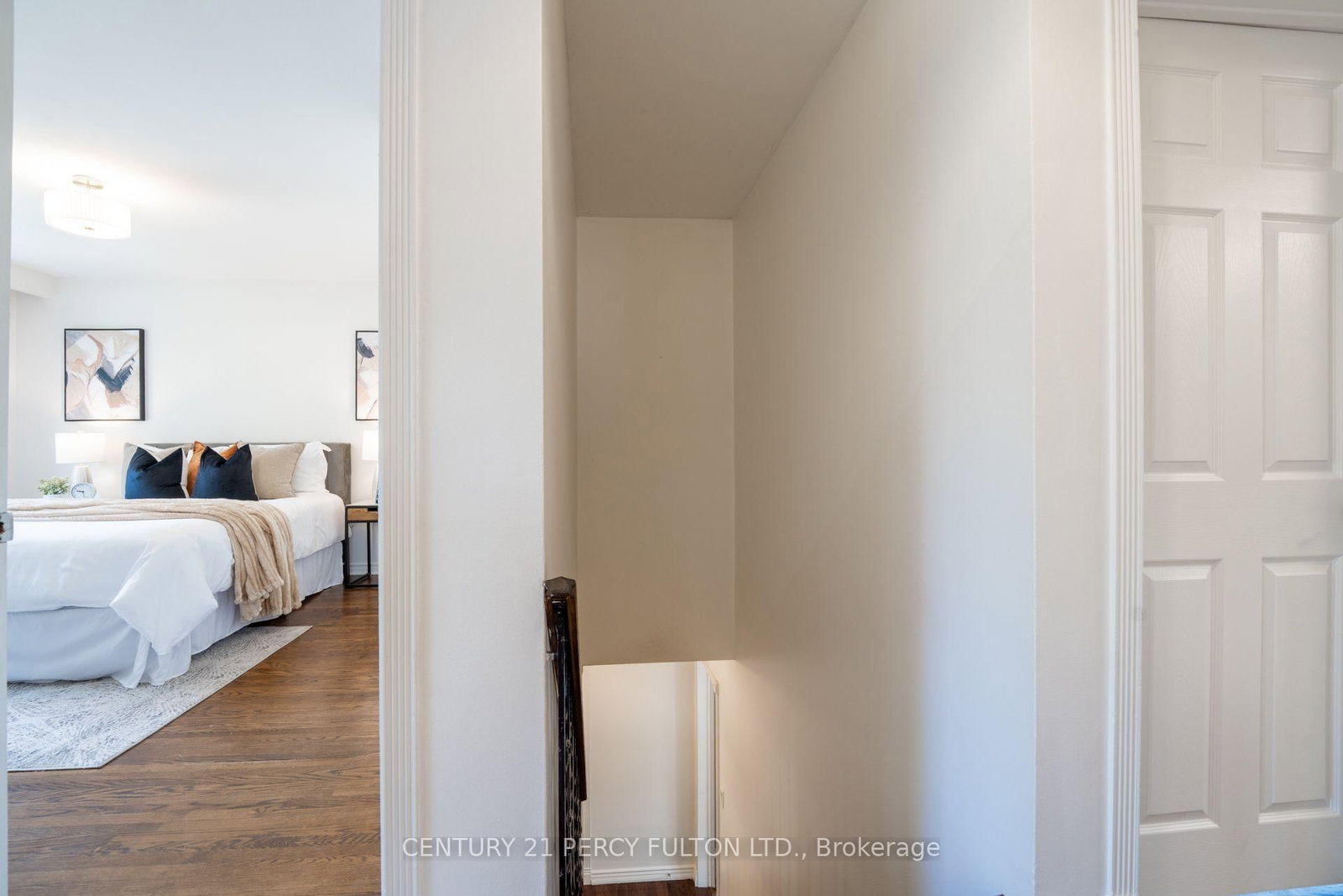 6 Donna Court • Toronto, ON photo 26