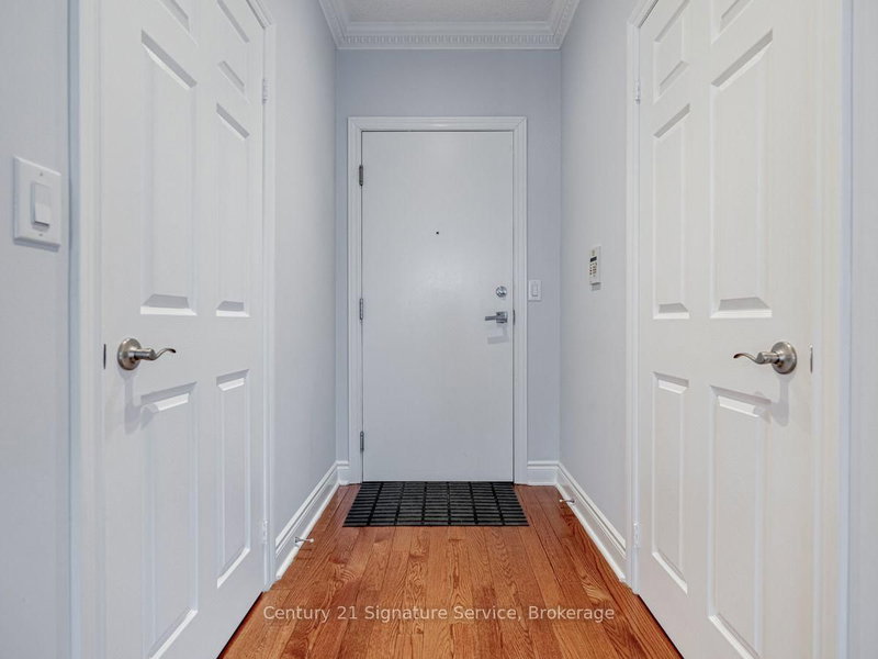 PH36 - 250 Wellington Street W