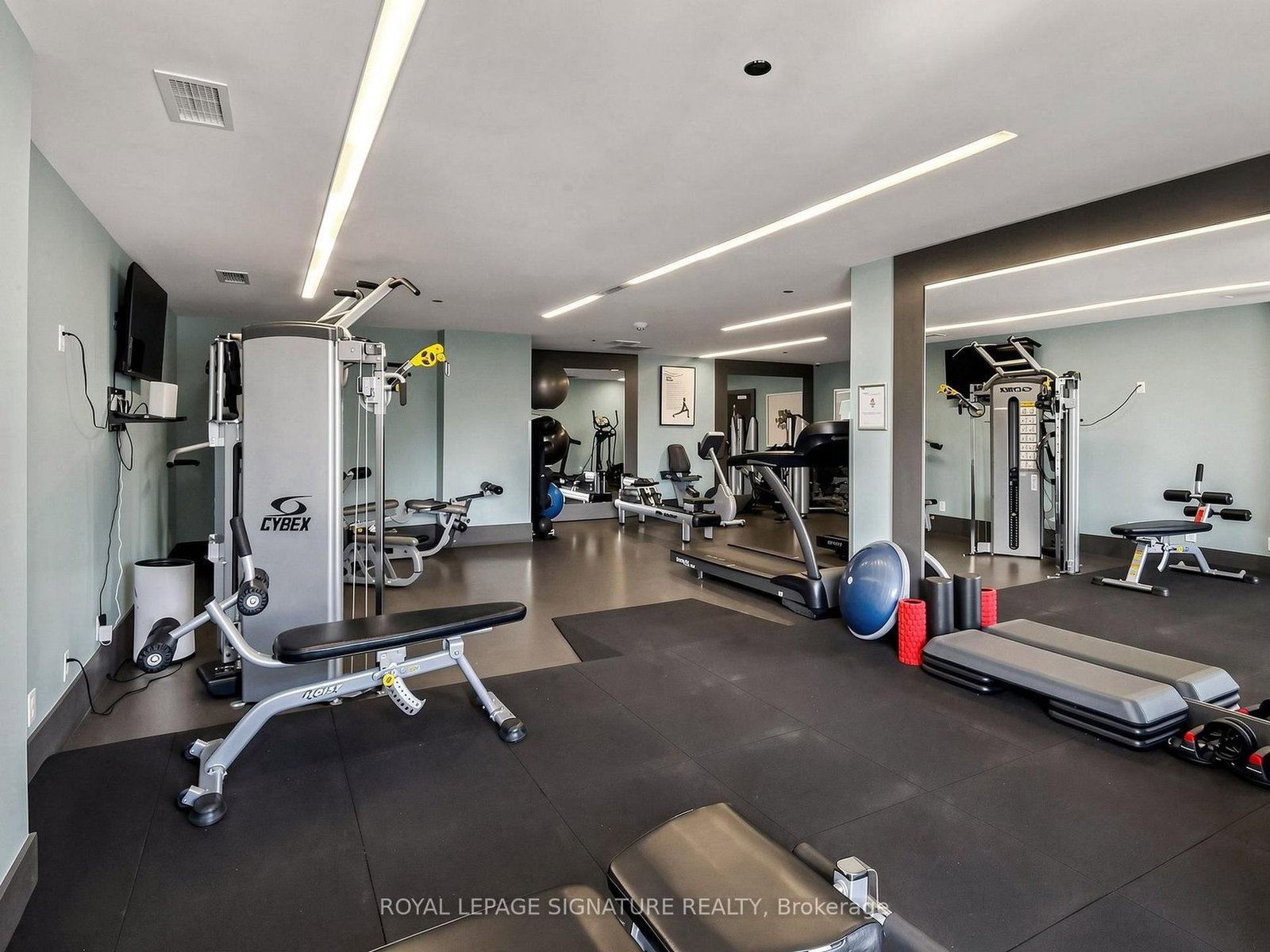 297 College Street • #PH2 • Toronto, ON photo 20