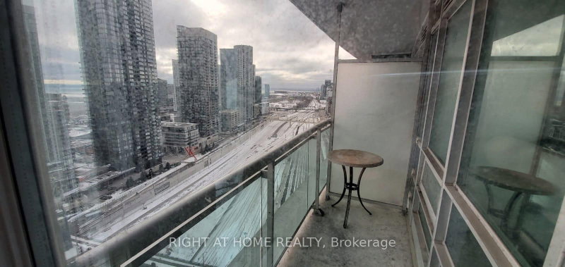 2801 - 397 Front Street W