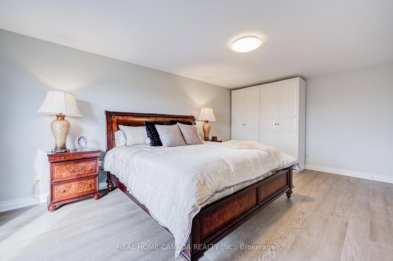 20 Saddletree Drive • Toronto, ON photo 27