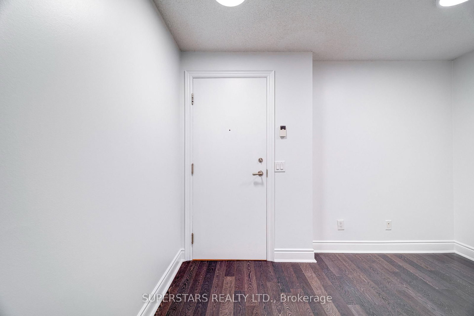 25 Greenview Avenue • #524 • Toronto, ON photo 9