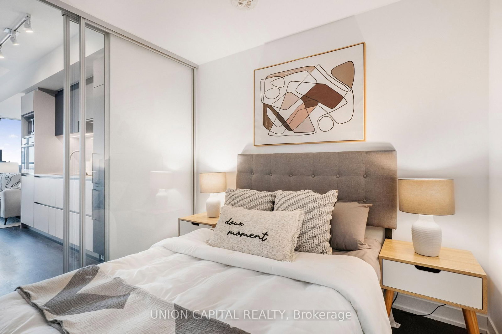 319 Jarvis Street • #4908 • Toronto, ON photo 13
