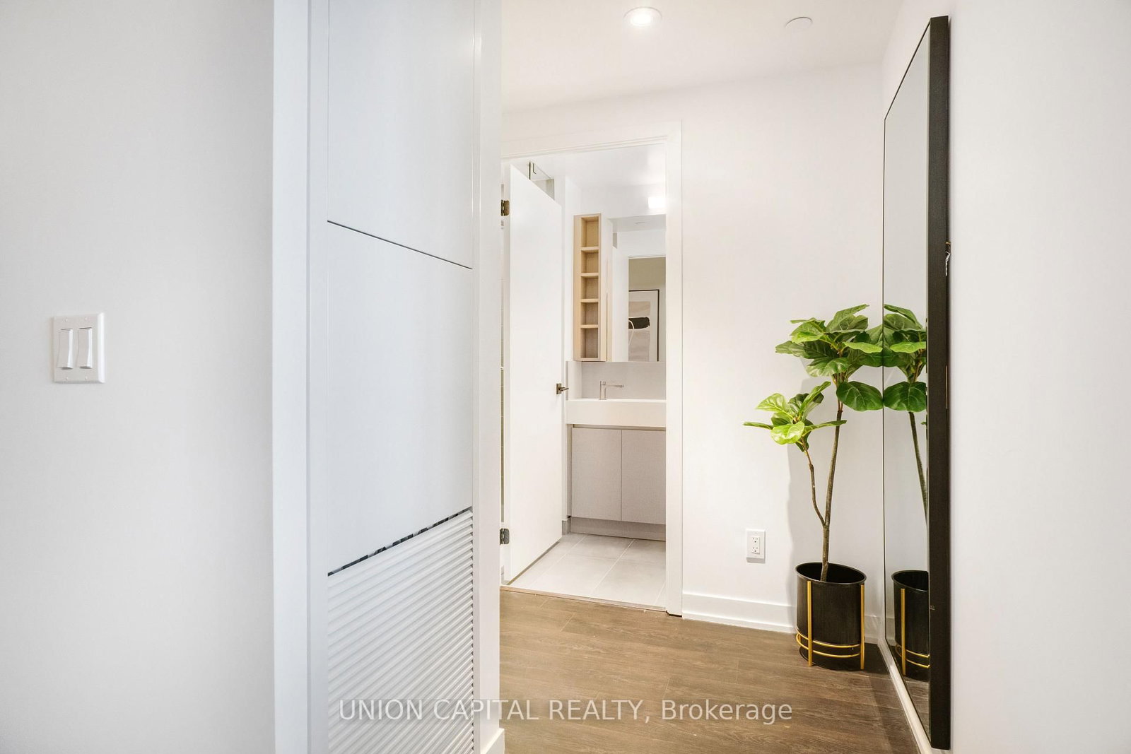 319 Jarvis Street • #4908 • Toronto, ON photo 15