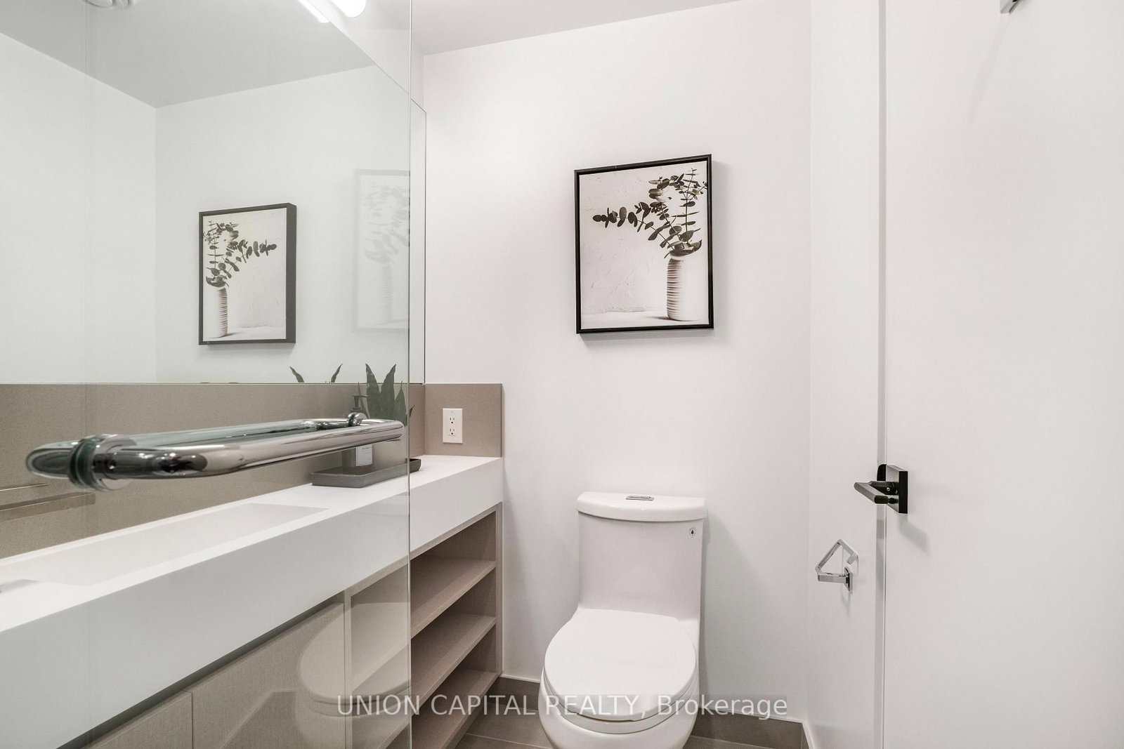 319 Jarvis Street • #4908 • Toronto, ON photo 17