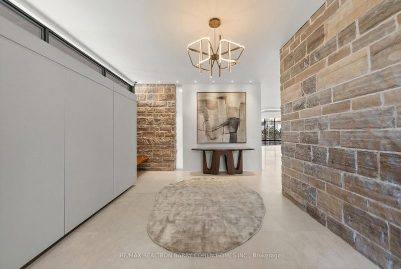 103 Old Colony Road