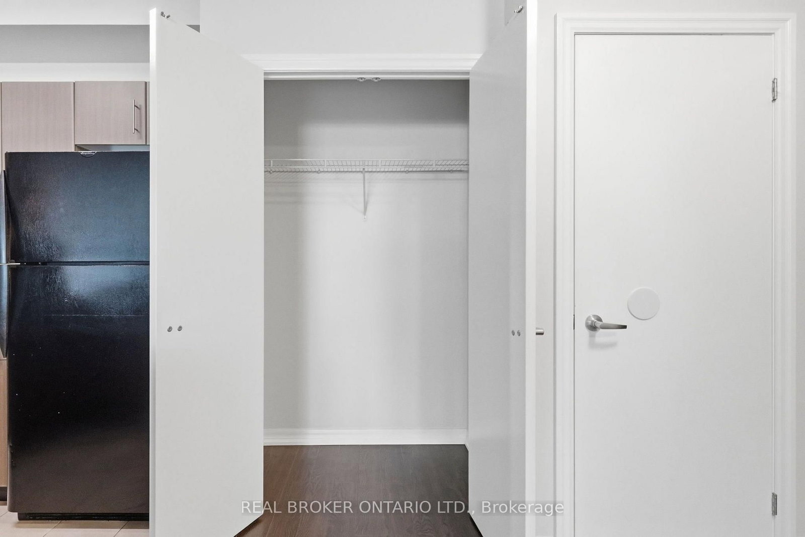 12 Yonge Street • #415 • Toronto, ON photo 11