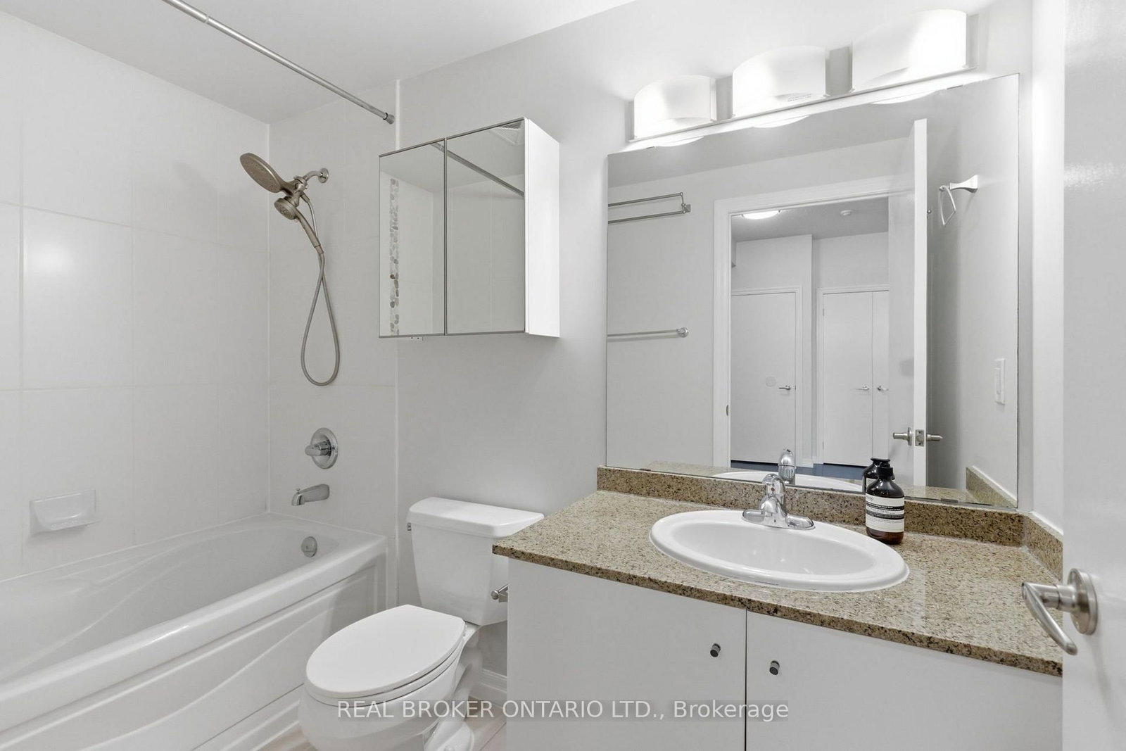 12 Yonge Street • #415 • Toronto, ON photo 26