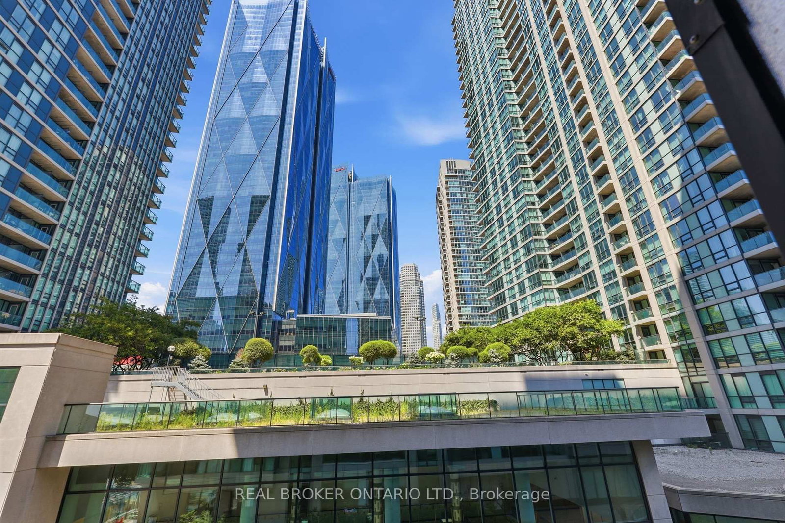 12 Yonge Street • #415 • Toronto, ON photo 29