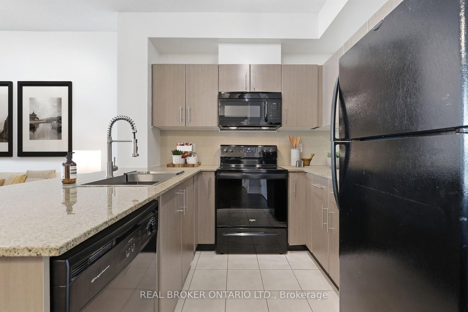 12 Yonge Street • #415 • Toronto, ON photo 6