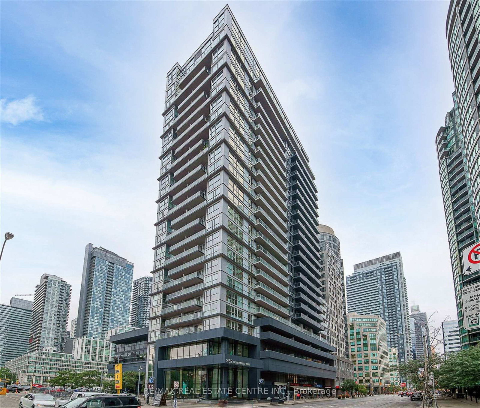 Condo for lease at 1010-352 Front Street, Toronto, Ontario, M5V 0K3 - Waterfront Communities C1 - MLS: C13666238