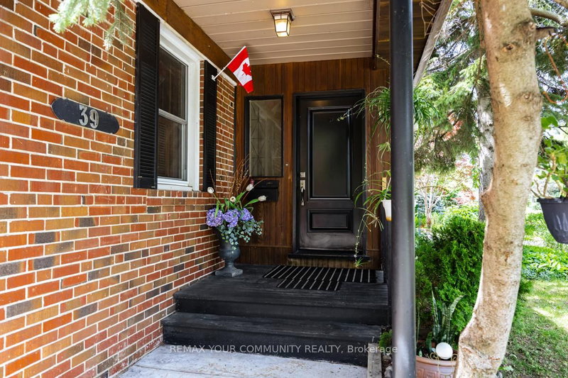 39 Cadillac Avenue
