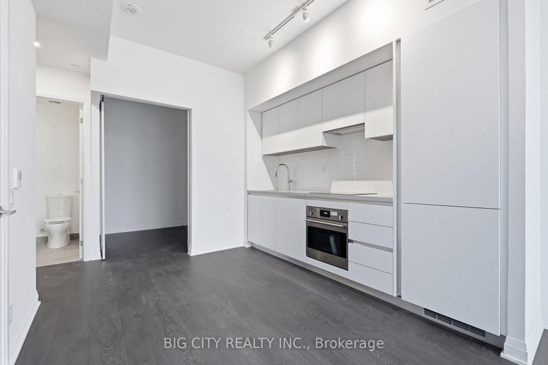 25 Frederick Todd Way photo 5