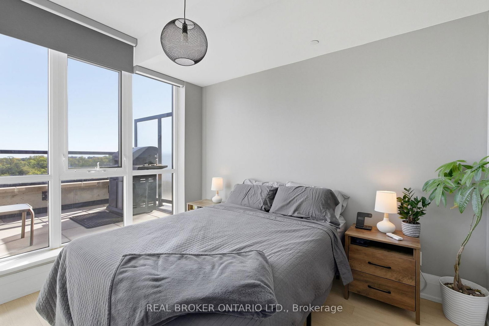 25 Malcolm Road • #606 • Toronto, ON photo 13