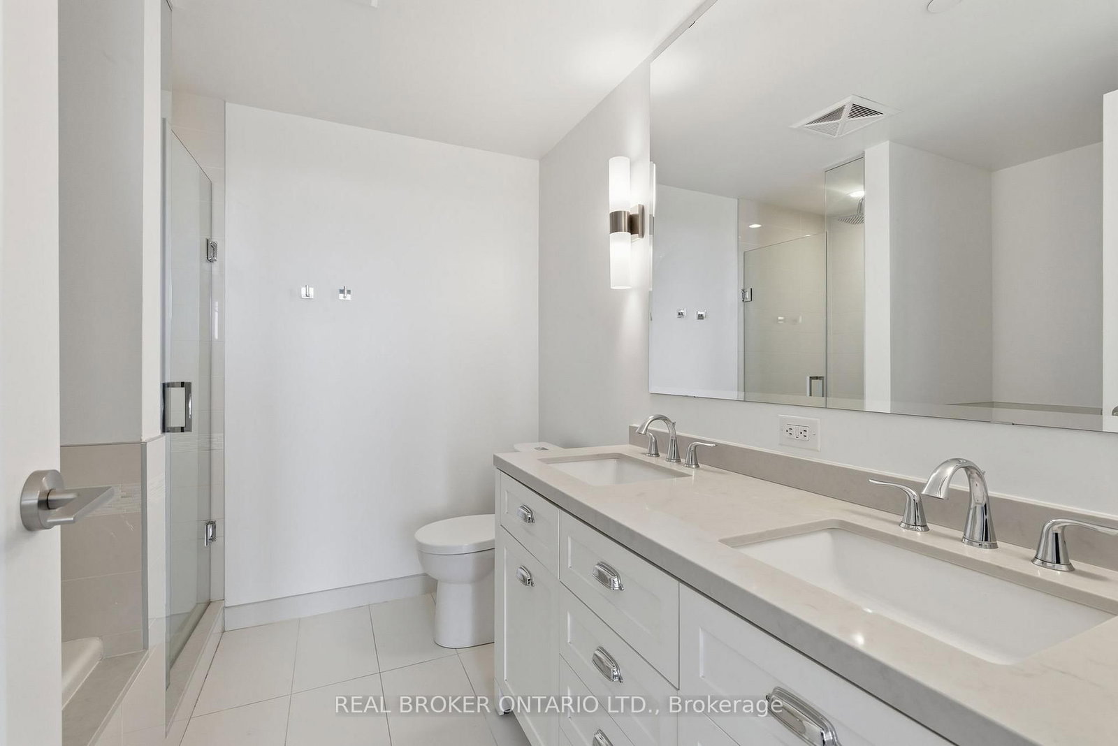 25 Malcolm Road • #606 • Toronto, ON photo 16