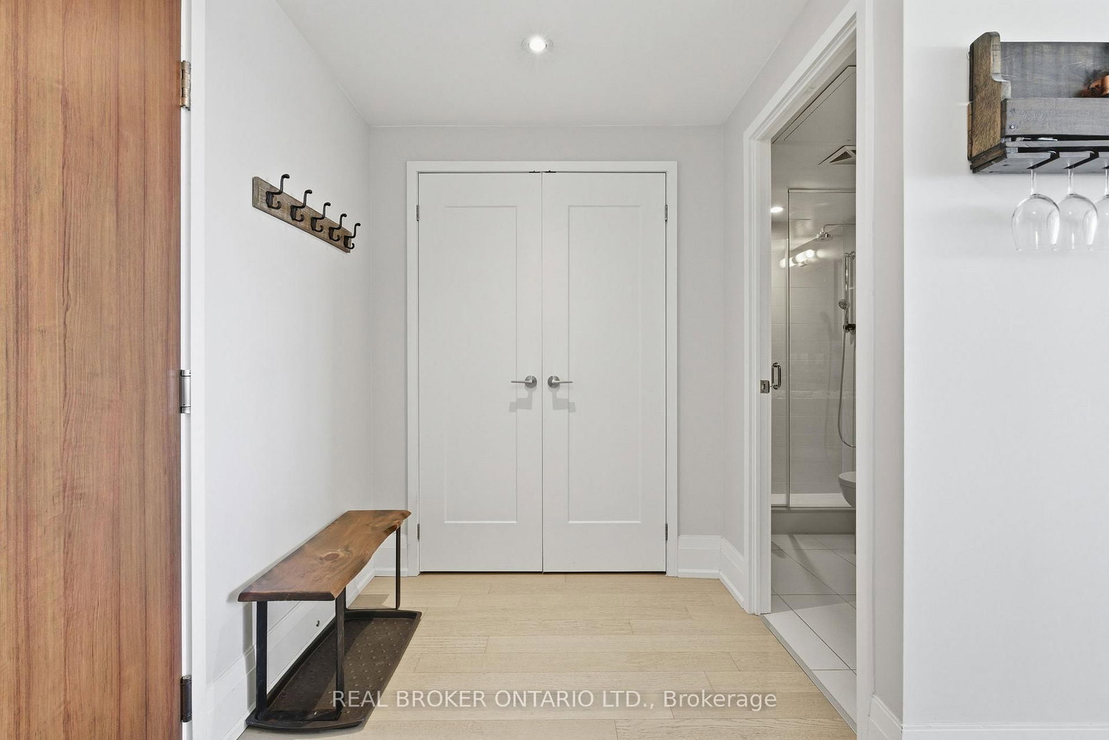 25 Malcolm Road • #606 • Toronto, ON photo 19
