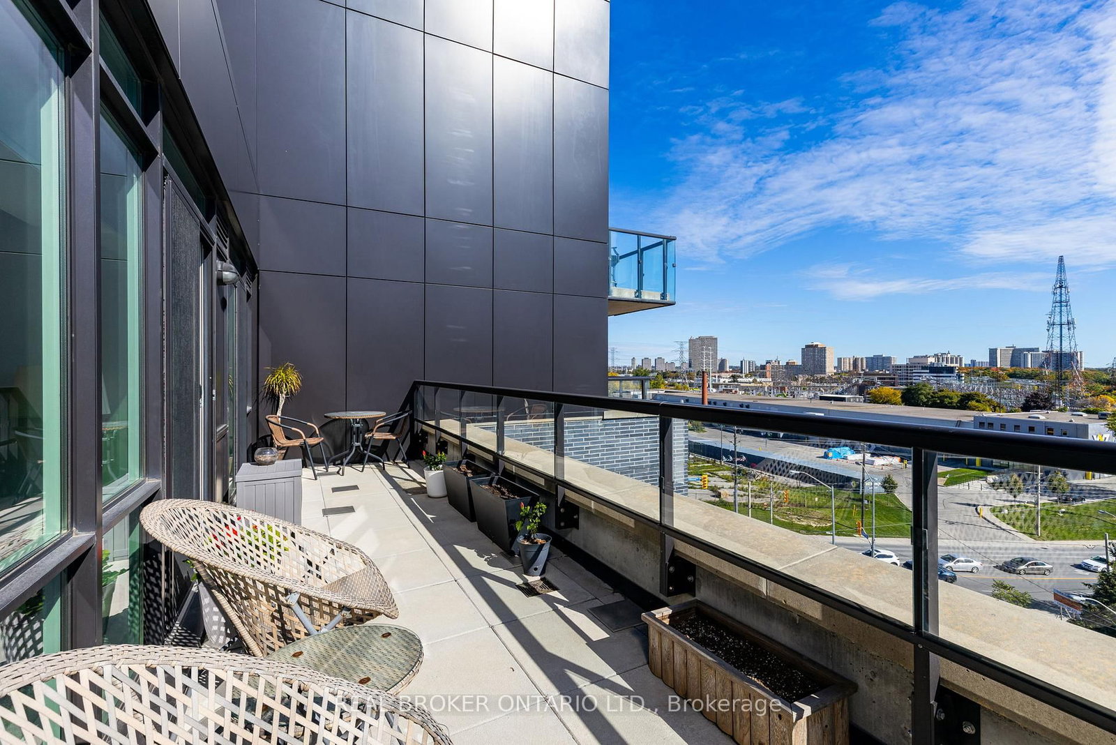25 Malcolm Road • #606 • Toronto, ON photo 22