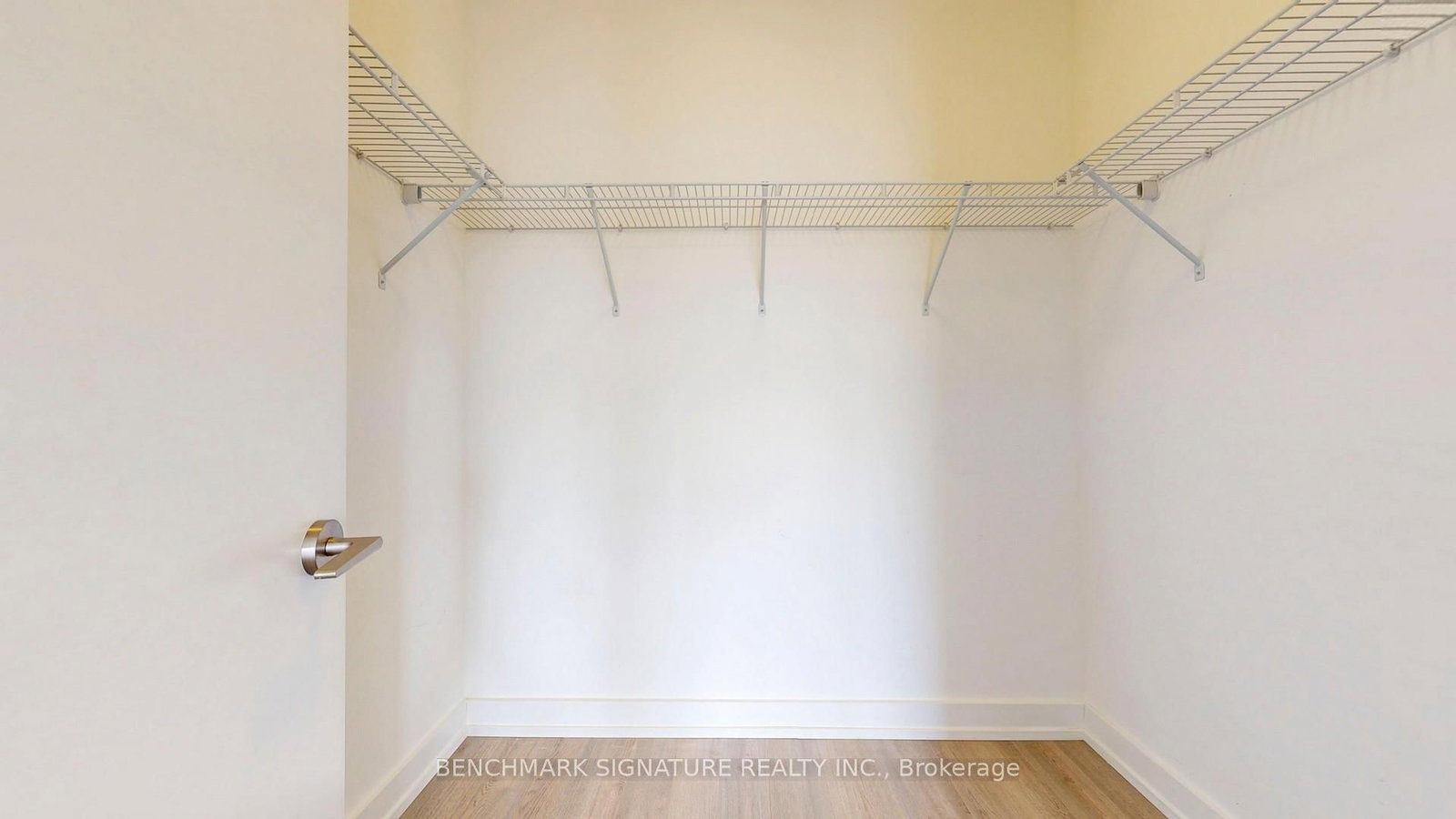 6 Parkwood Avenue • #Th106 • Toronto, ON photo 35