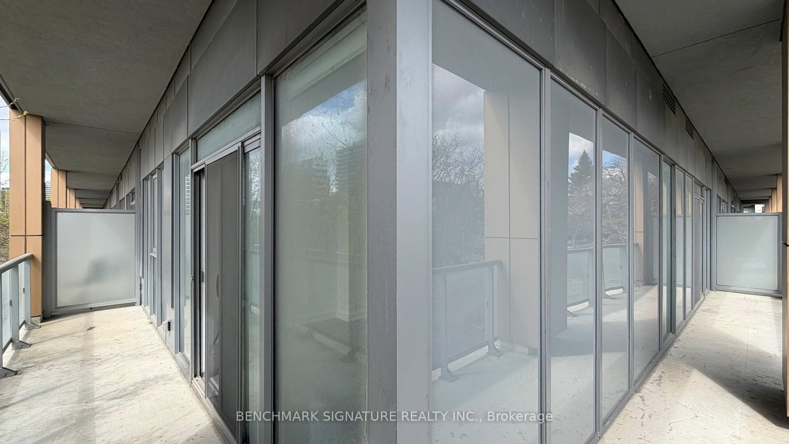 6 Parkwood Avenue • #Th106 • Toronto, ON photo 46