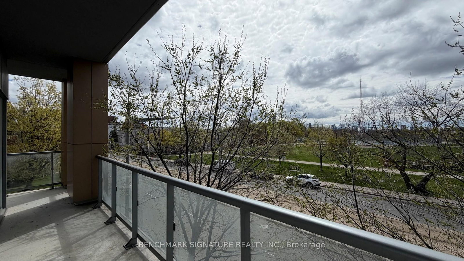 6 Parkwood Avenue • #Th106 • Toronto, ON photo 49