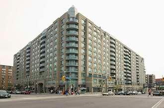 202 - 109 Front Street E
