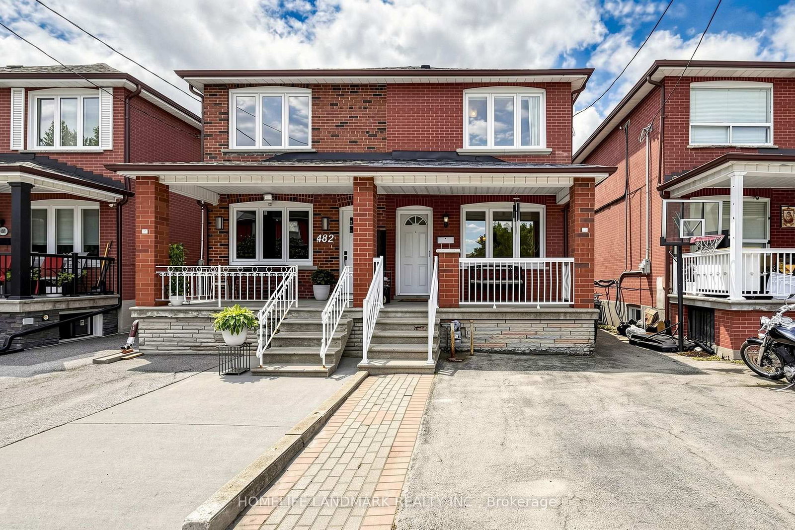 Property at 484 Glenholme