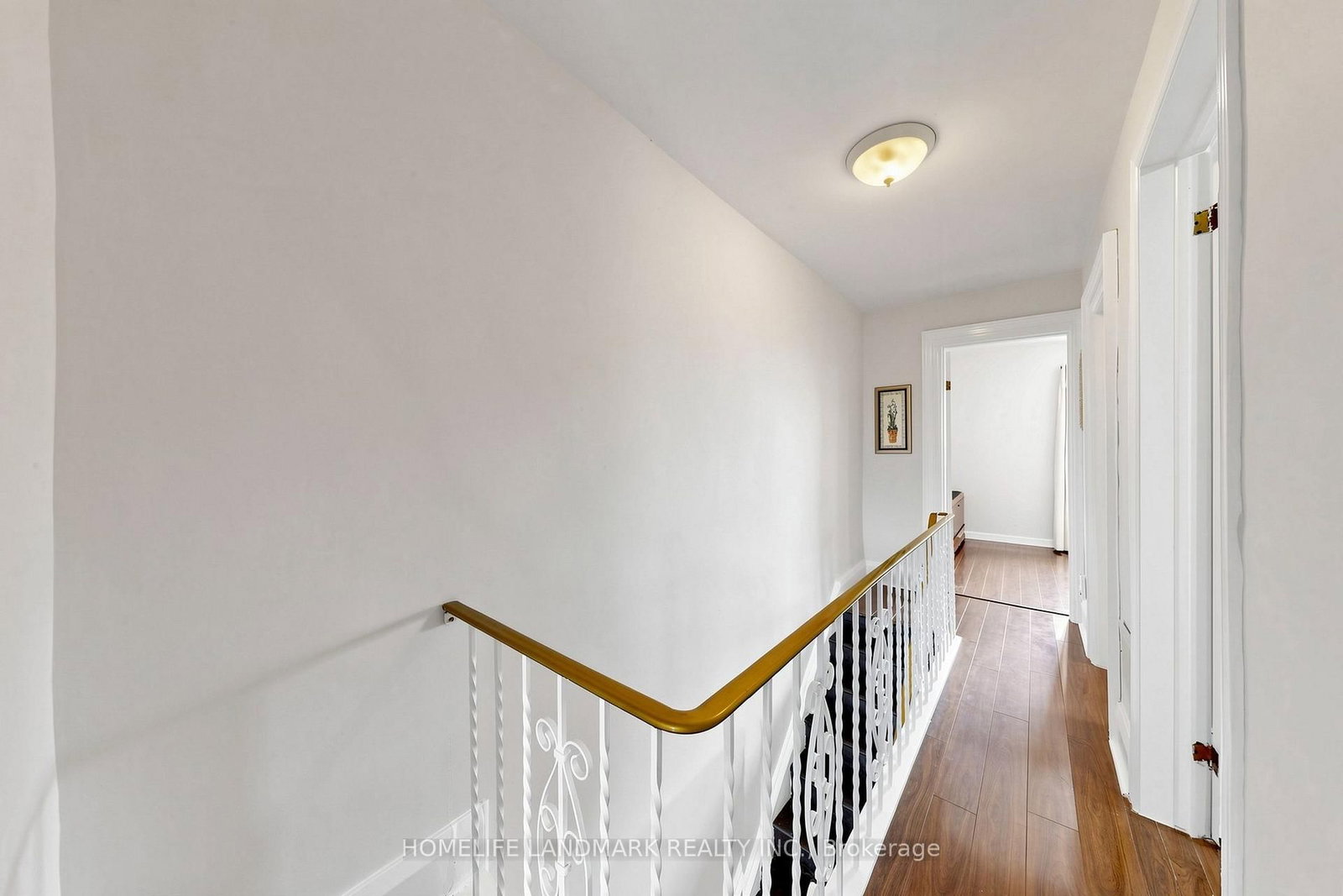 484 Glenholme Avenue • Toronto, ON photo 24