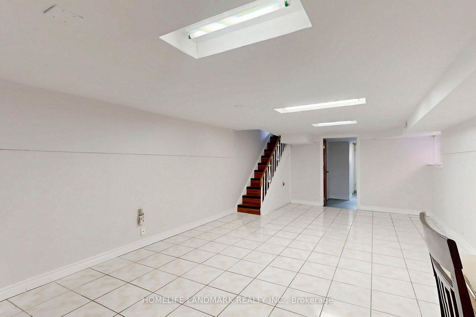 484 Glenholme Avenue • Toronto, ON photo 36