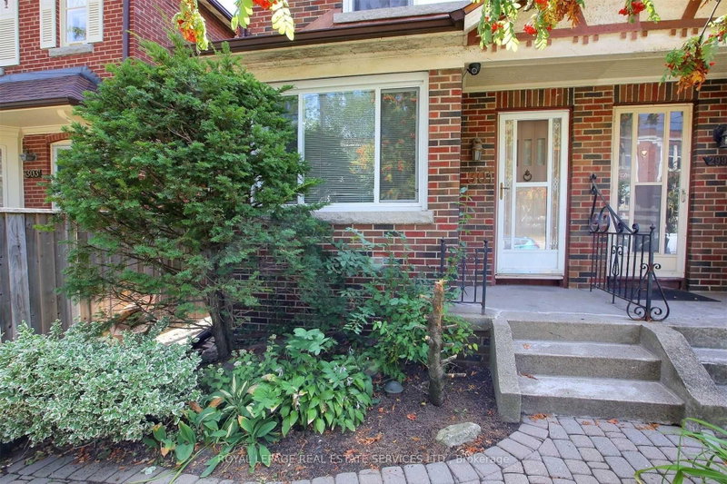 301 Davisville Avenue