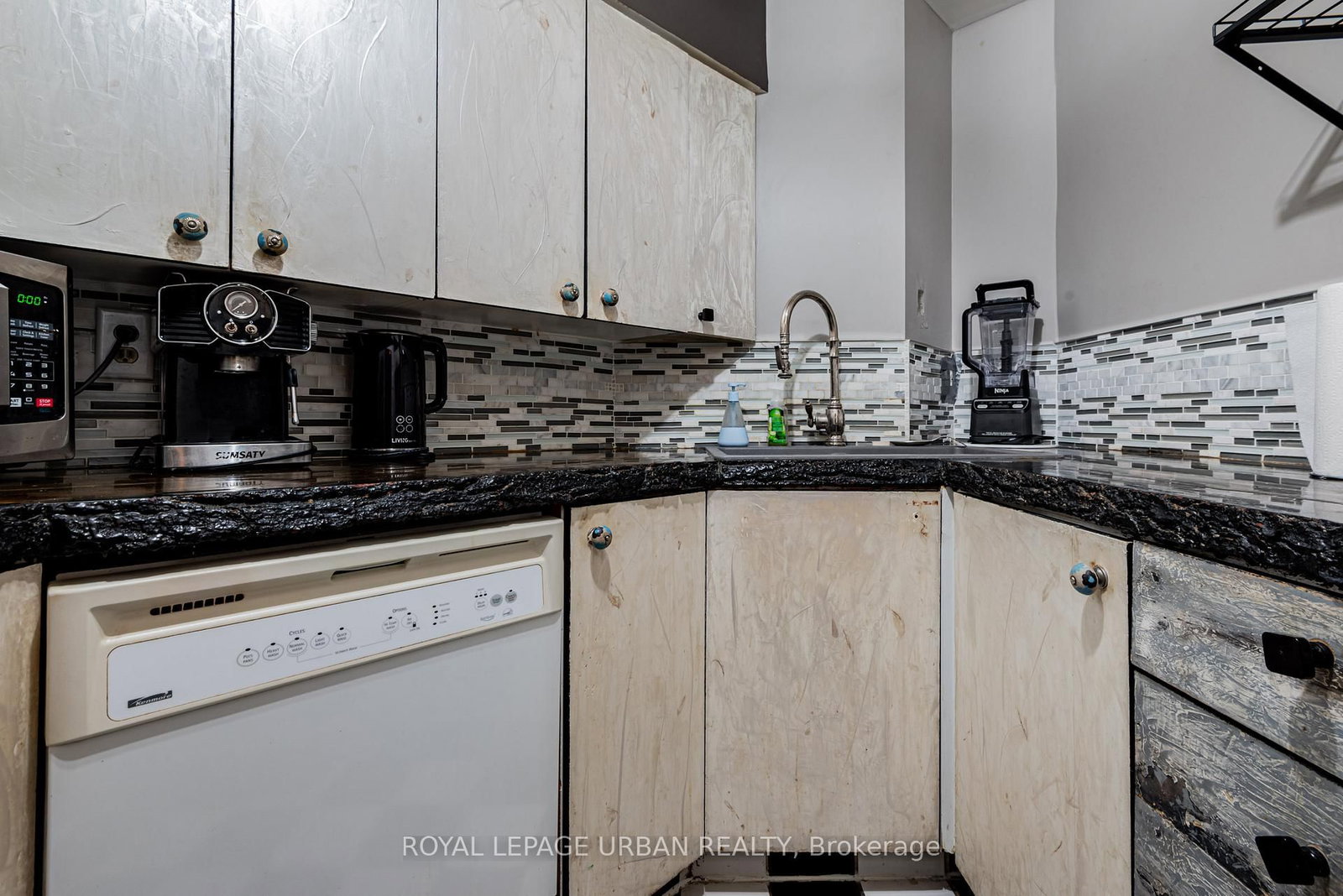 25 Maitland Street • #505 • Toronto, ON photo 13