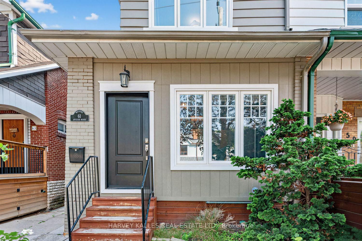 61 Appleton Avenue • Toronto, ON photo 3