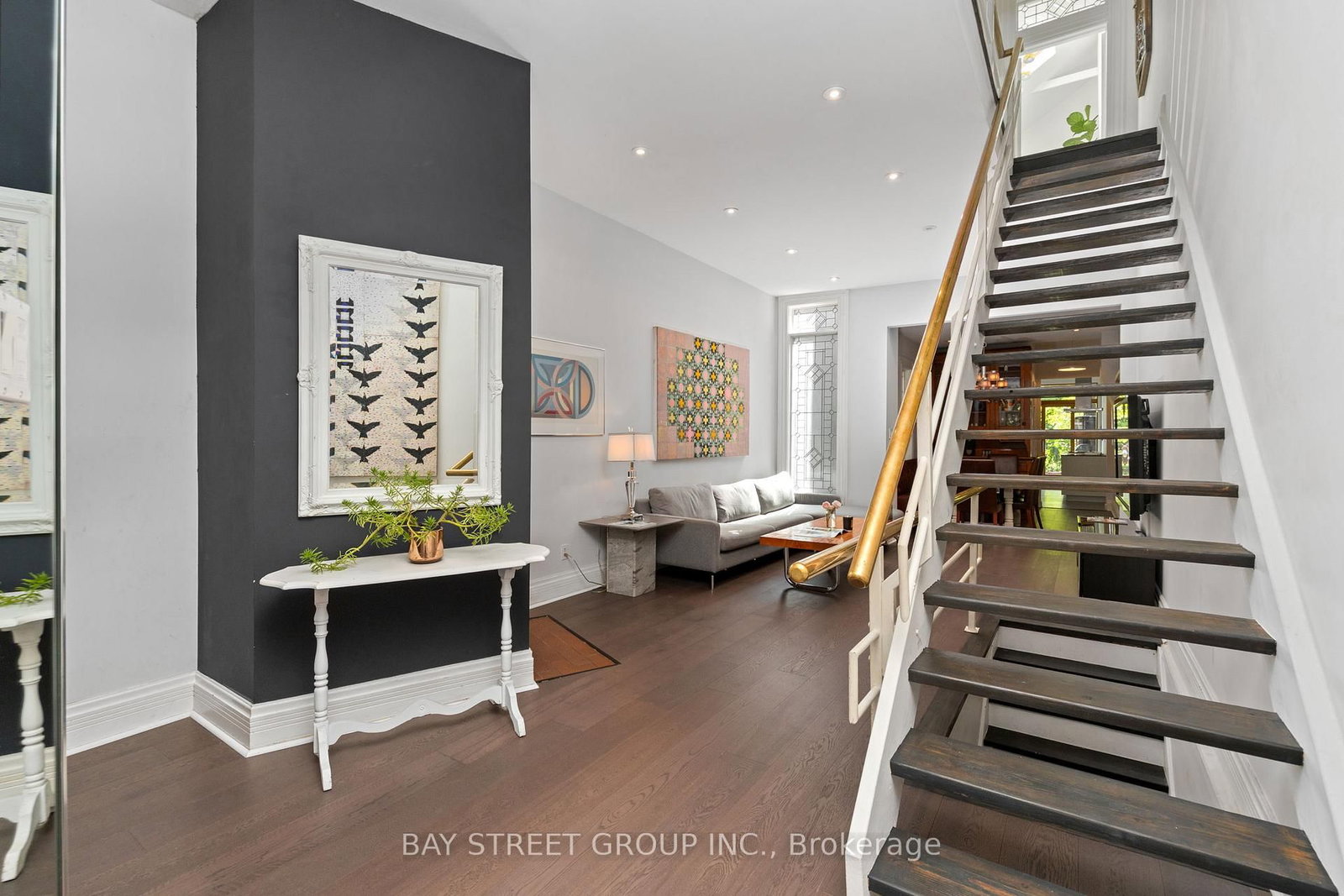 236 Seaton Street • Toronto, ON photo 8