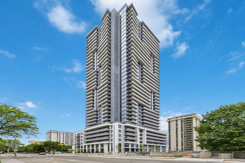 1703 - 15 Salomon Drive