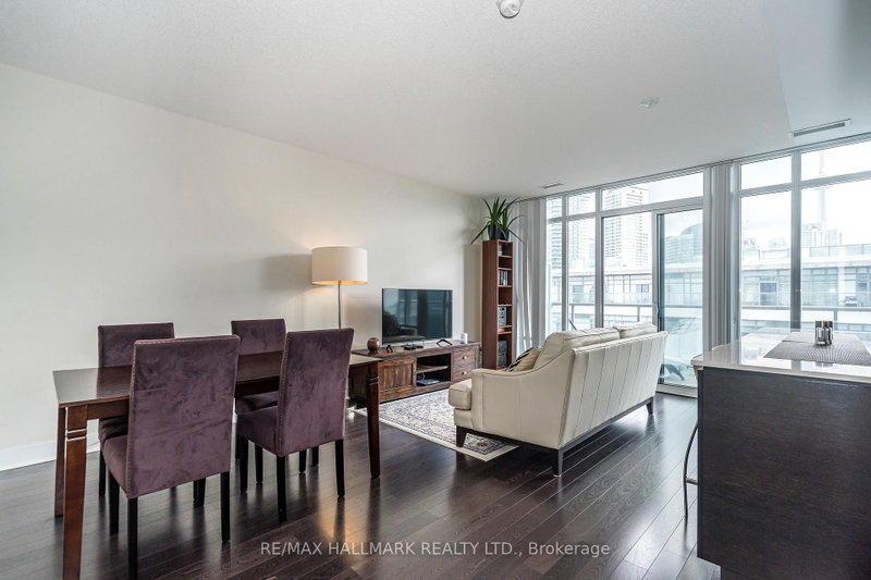 919 - 90 Stadium Road