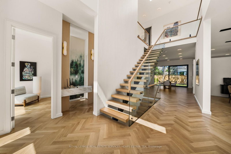 7 Lumley Avenue