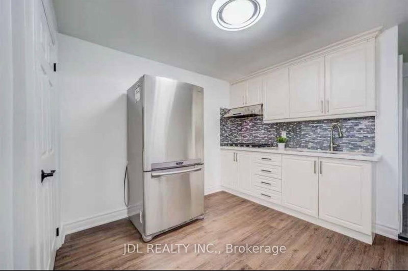 Suite A, 2nd Floor - 60 Grange Ave Toronto M5T 1C9 Avenue