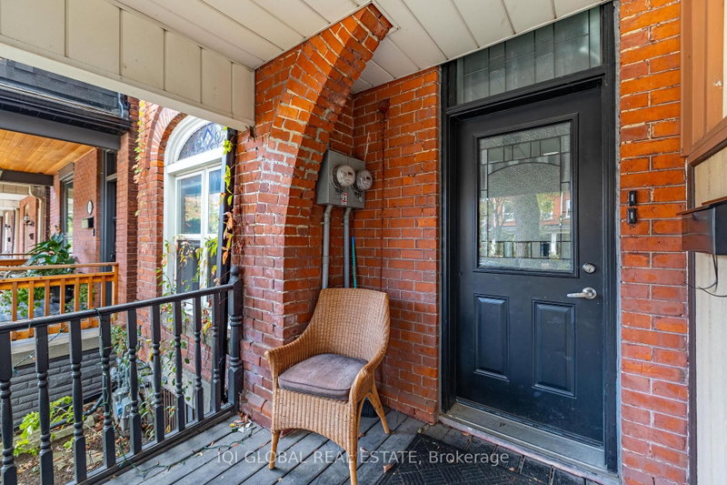 Upper - 142 Grace Street