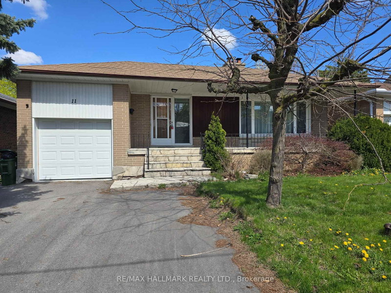 11 Bowerbank Drive