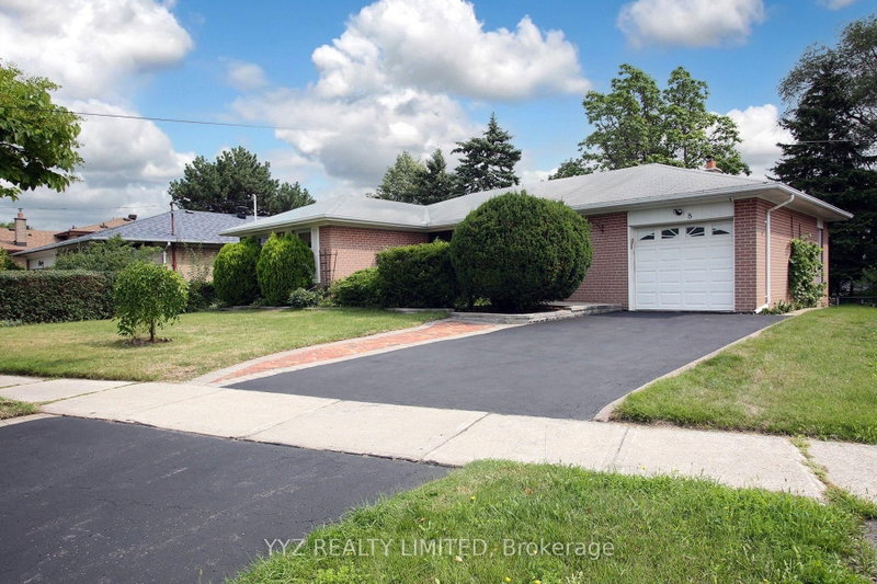 8 Snowcrest Avenue