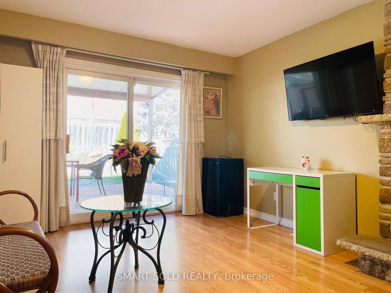 Upper - 40 Mintwood Drive