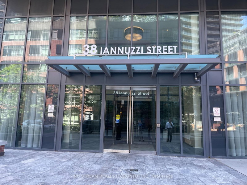 207 - 38 Iannuzzi Street