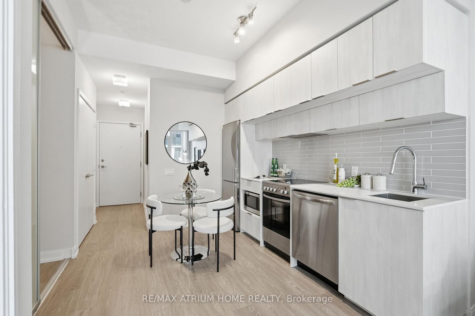181 Dundas Street E • #3601 • Toronto, ON photo 6