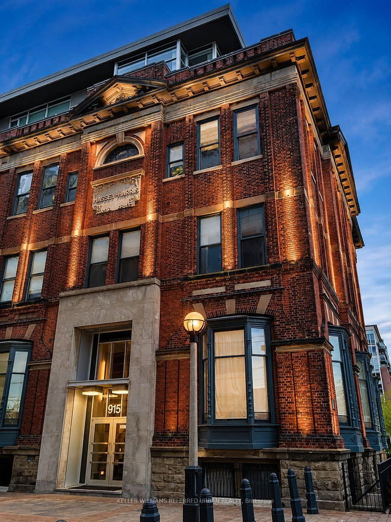 403 - 915 King Street