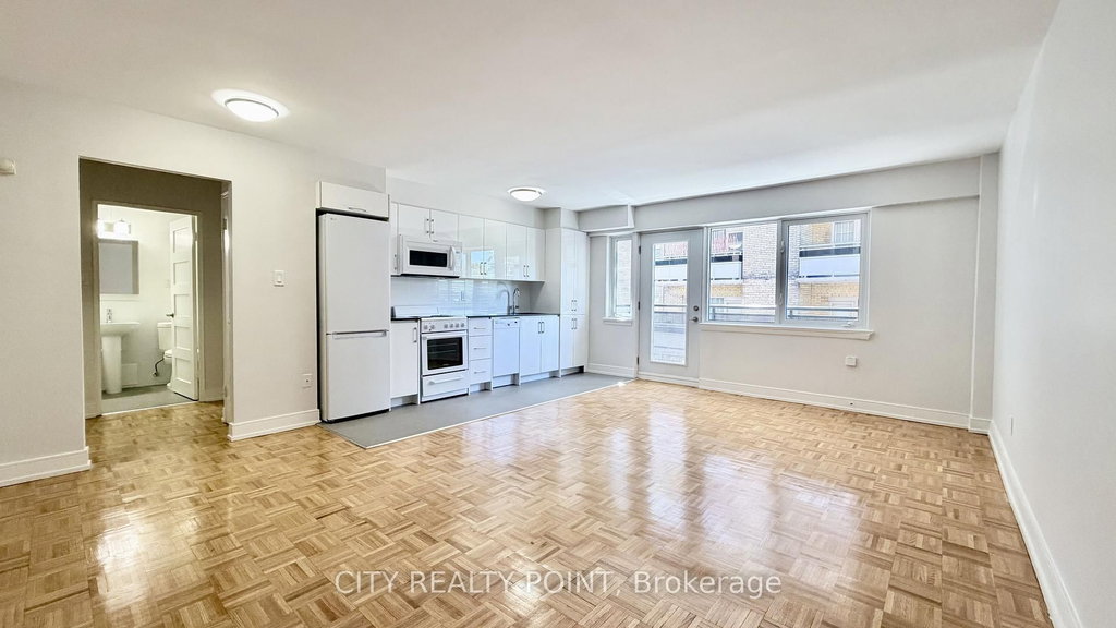 407 - 95 Lawton Boulevard 2