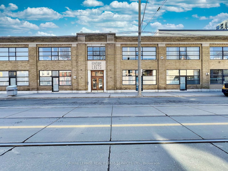201 - 365 Dundas Street E