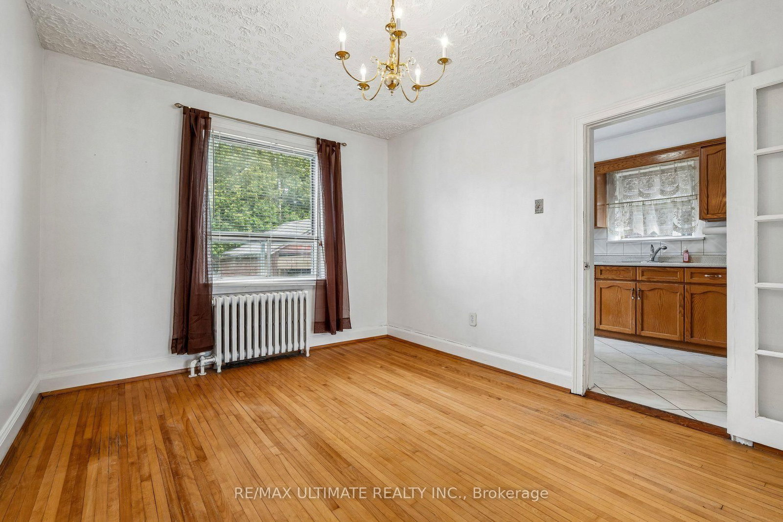 463 Oakwood Avenue • Toronto, ON photo 15