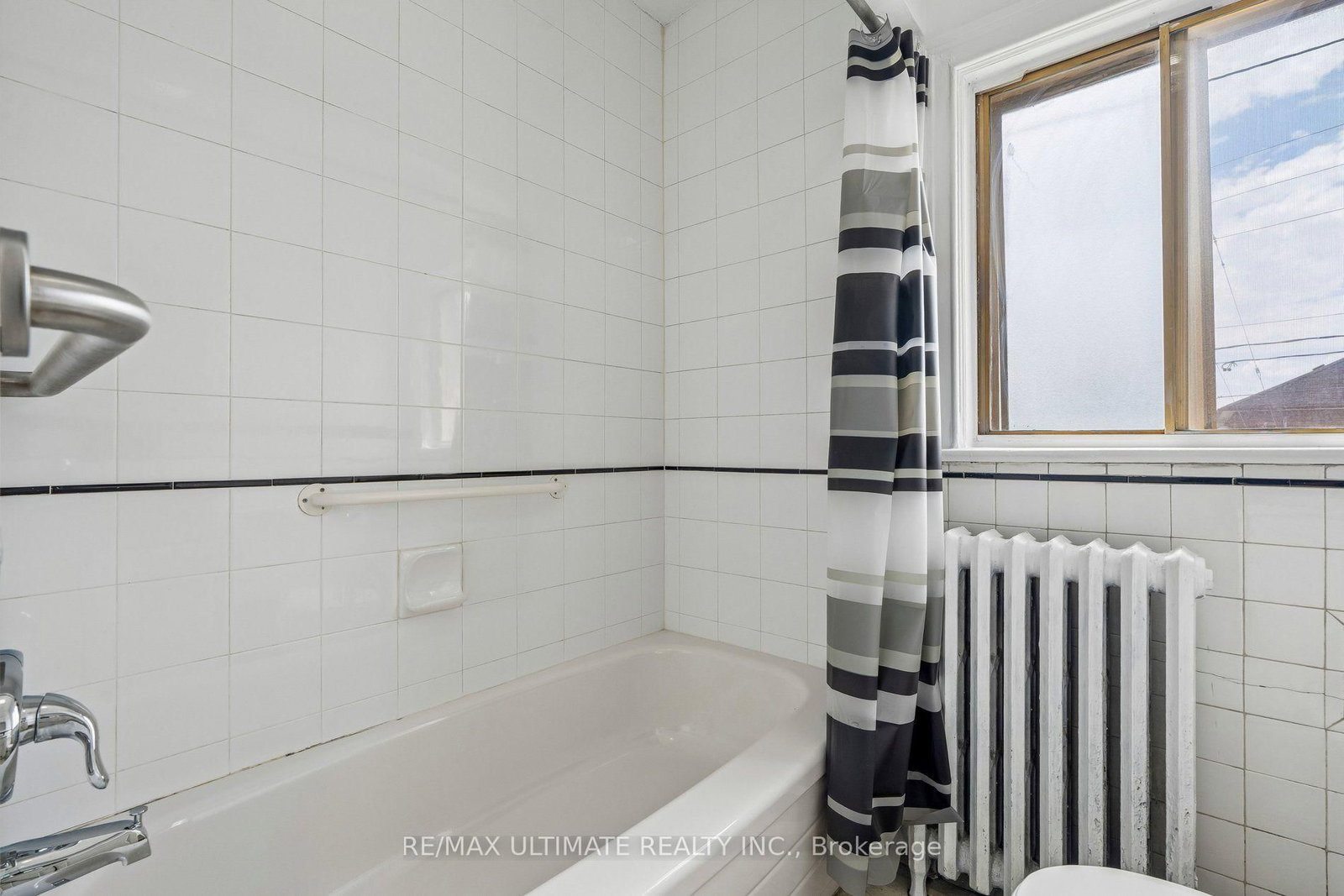 463 Oakwood Avenue • Toronto, ON photo 36