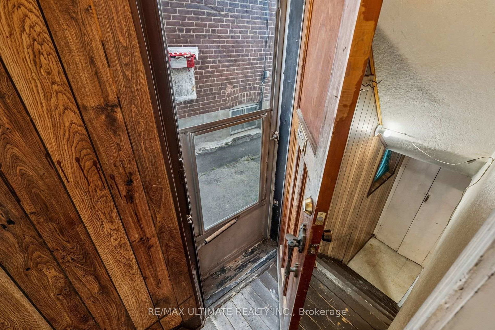 463 Oakwood Avenue • Toronto, ON photo 40