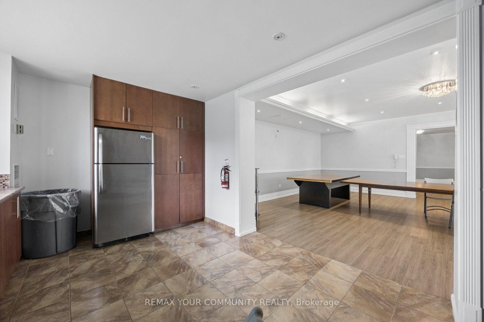 10 Tangreen Court • #804 • Toronto, ON photo 34