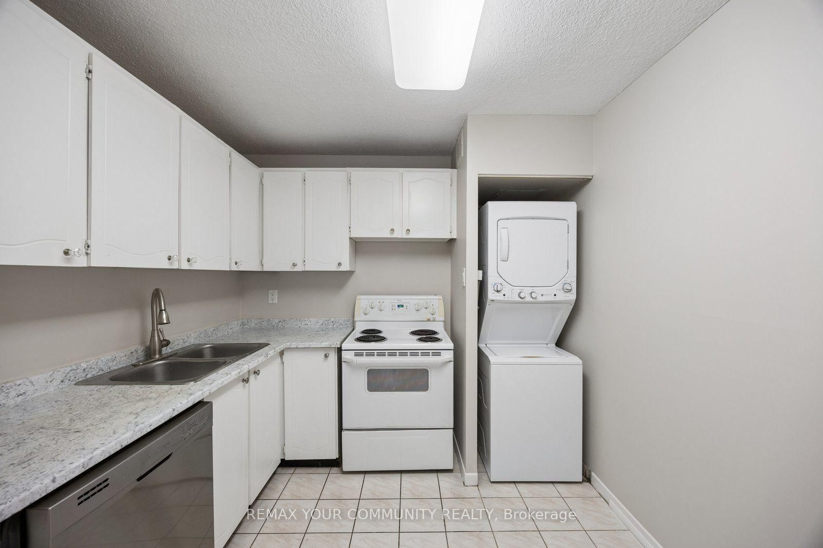 10 Tangreen Court • #804 • Toronto, ON photo 5